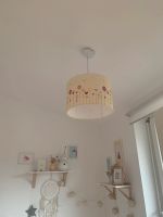 Hübsche Deckenlampe/ Kinderlampe/ Lampe für ein Kinderzimmer Kr. München - Neubiberg Vorschau