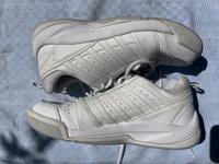 gut erhaltene Indoor-Tennisschuhe von K-Swiss Köln - Lindenthal Vorschau