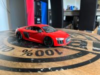 Audi R8 von maisto 1:18 getunt und mit Licht!! Top Zustand Niedersachsen - Seesen Vorschau