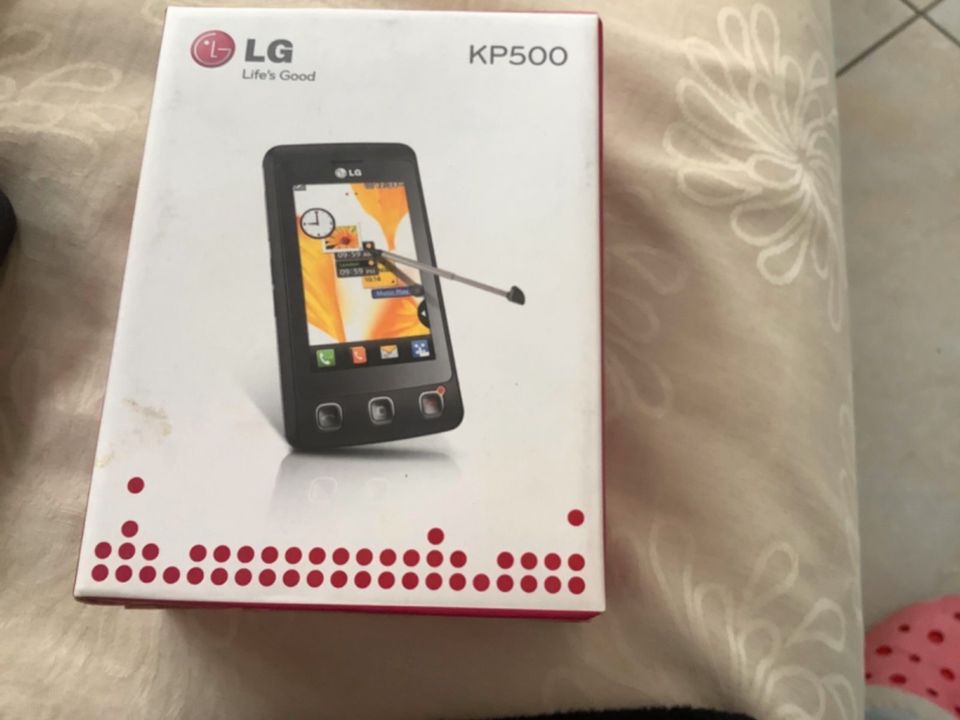 LG KP 500 älteres  Handy in rosa top in Form in Lingen (Ems)