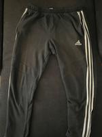 Adidas Sporthose Hessen - Butzbach Vorschau