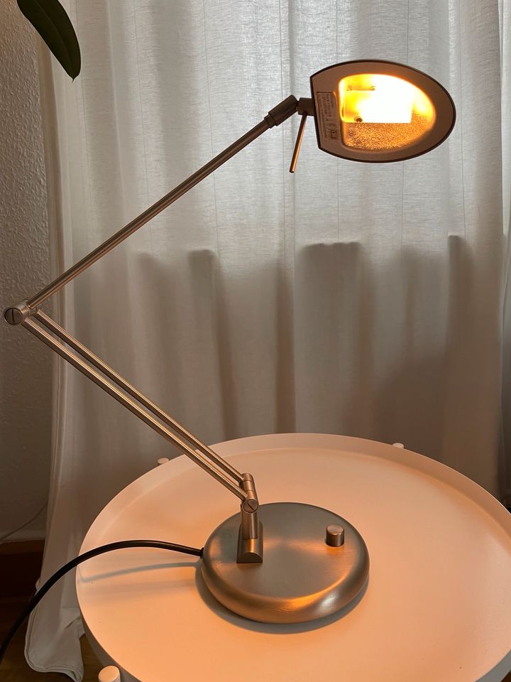 Knapstein Schreibtischleuchte / Lampe Messing matt Mid Century in Stuttgart