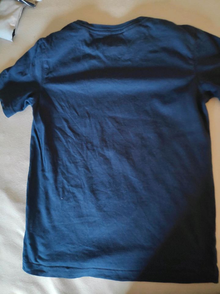 Reebok T-Shirt dunkelblau 128 / XS in Untergriesbach