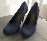 Tamaris Suede Pumps Gr. 38 Niedersachsen - Göttingen Vorschau