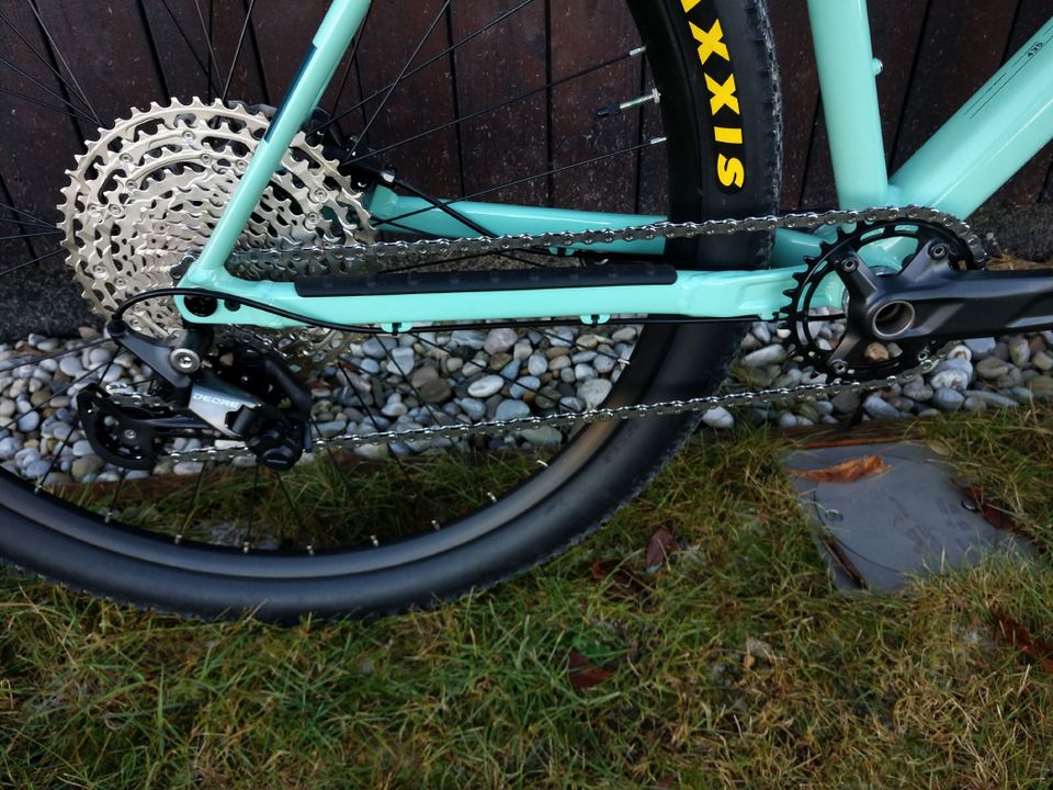 Orbea Mtb 29 Zoll 1x12 XL 2XL Bianchi Farbe Specialized Pedalen in München