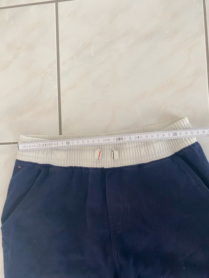 Tommy Hilfiger Hose Jogginghose Jogger blau Gr. XL/16-18 in Heidelberg