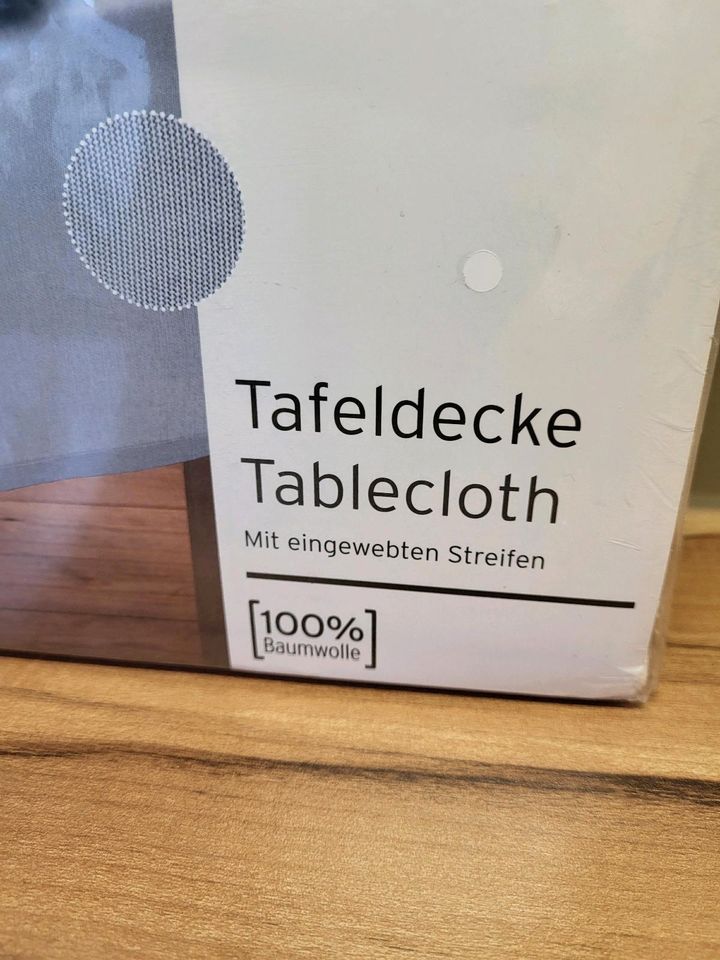 TCM neue Tafeldecke 150x275 *Übergröße * für 10 Personen* bleu in Büren