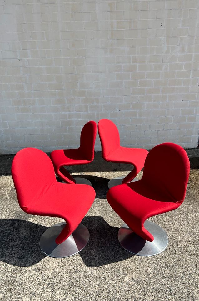 Serie 1-2-3 Verner Panton Fritz Hansen Dining Set Tulip in Berlin