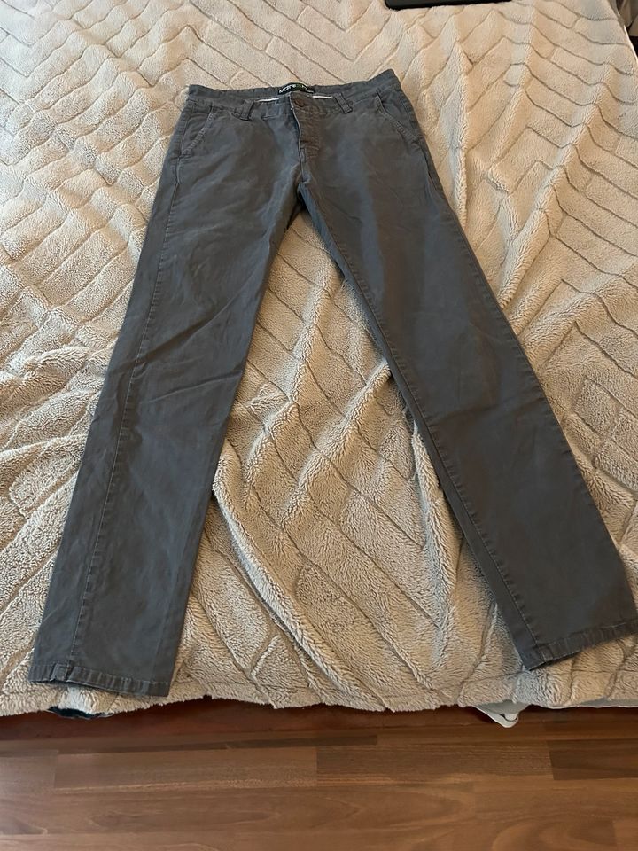 Jeans Chino Herren Merish 30x32 in Köln