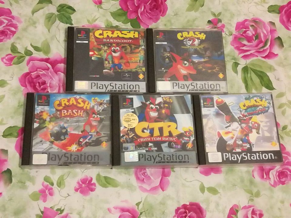 crash bandicoot crash bash ctr 1-5 ps1 spiel in Berlin