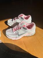 NIKE Vomero 5 Pink Bayern - Bamberg Vorschau