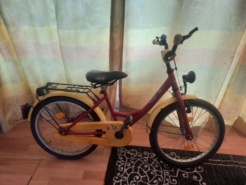 Kinderfahrrad Robby 18“ Zoll Rot Fahrrad in Barsbüttel