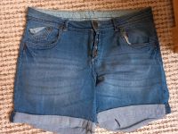 Kurze Jeans Gr 32 blau Sachsen-Anhalt - Hettstedt Vorschau