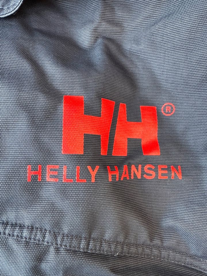 Helly Hansen Winterjacke in Ingelheim am Rhein