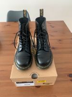 Dr. Martens Größe 36,  schwarz Nordrhein-Westfalen - Solingen Vorschau