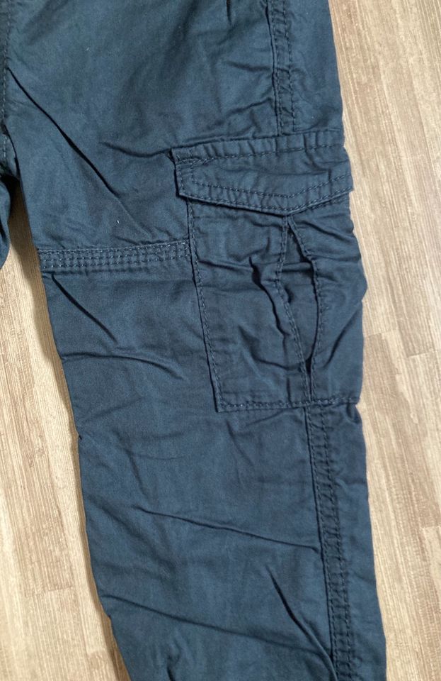 Gefütterte Hosen von H&M/Pusblu in Größe 98 in Eisenach