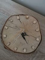 Handgemachte Wanduhr aus Holz Hamburg Barmbek - Hamburg Barmbek-Süd  Vorschau