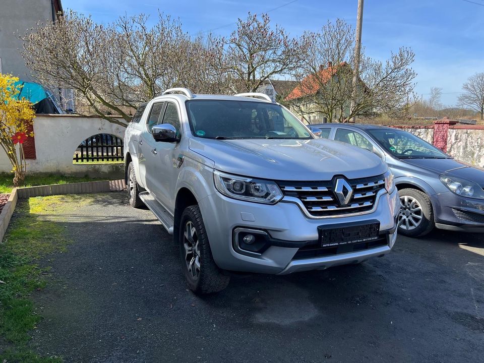 Renault Alaskan Pick-up Geländefahrzeug in Seifhennersdorf