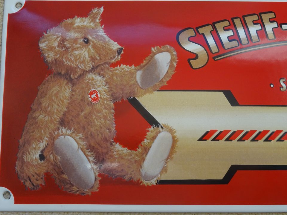 Steiff-Emaileschild in Herne