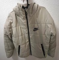 Nike Jacke Frankfurt am Main - Nordend Vorschau