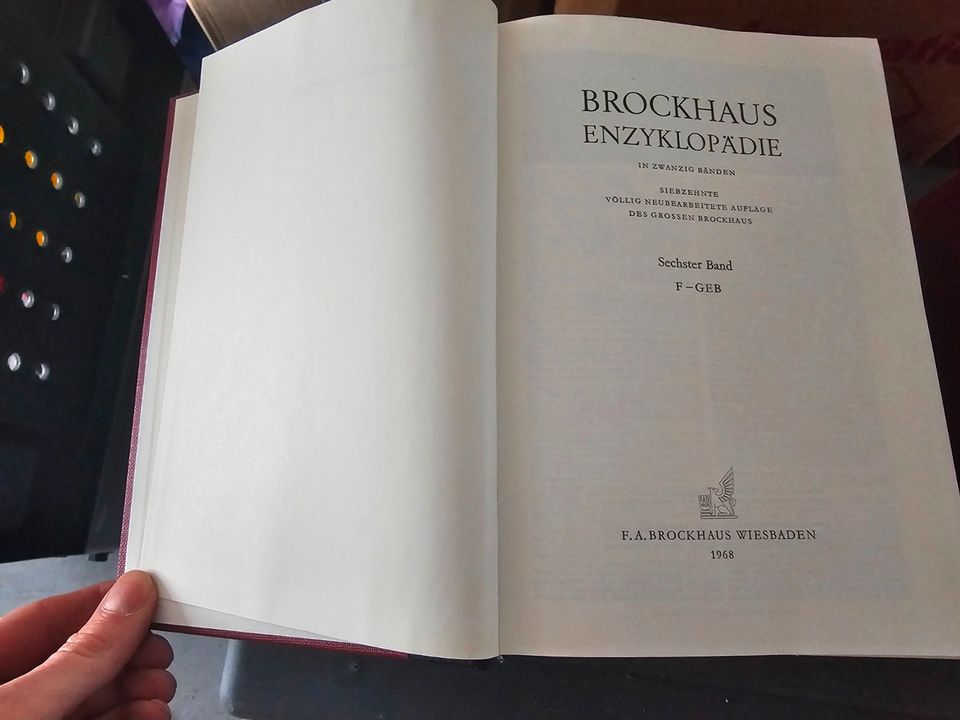 Brockhaus Enzyklopädie 17. Auflage (1966-1981) in Erkrath