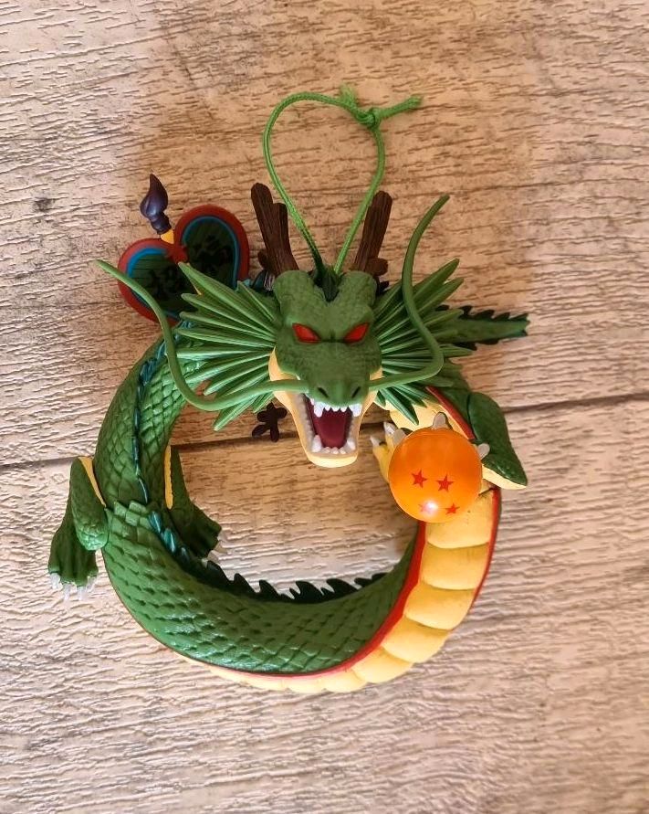 Dragonball Figuren Son Goku Freezer Trunks Shenlong C 18 Mr Satan in Berlin