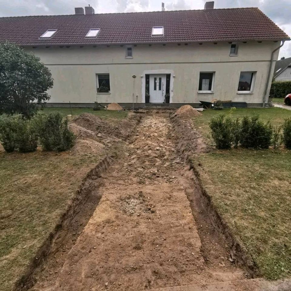 GalaBau bietet Pflasterarbeiten, Pflasterer, Gärtner, Zaunbau in Rostock