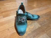 Schuhe in 37 türkis Oxford Style Oxfords mit Stern Löchern München - Maxvorstadt Vorschau