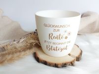 Blumenübertopf Blütezeit Glückwunsch zur Rente Geschenkidee Baden-Württemberg - Untermünkheim Vorschau