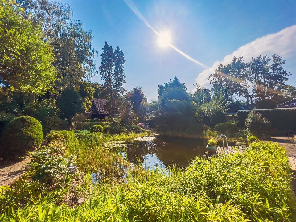 EXKLUSIVES WOHNEN mit Wasserblick auf 960 qm Sonnengrundstück- dicht am Park in Berlin