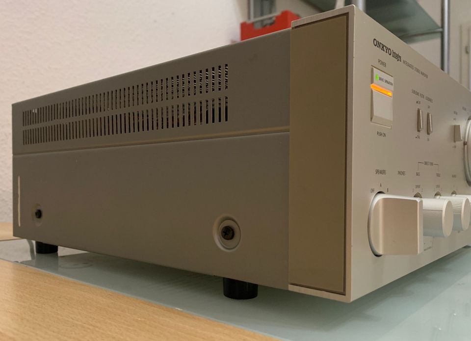 Verstärker Onkyo integra A-8270 in Gummersbach