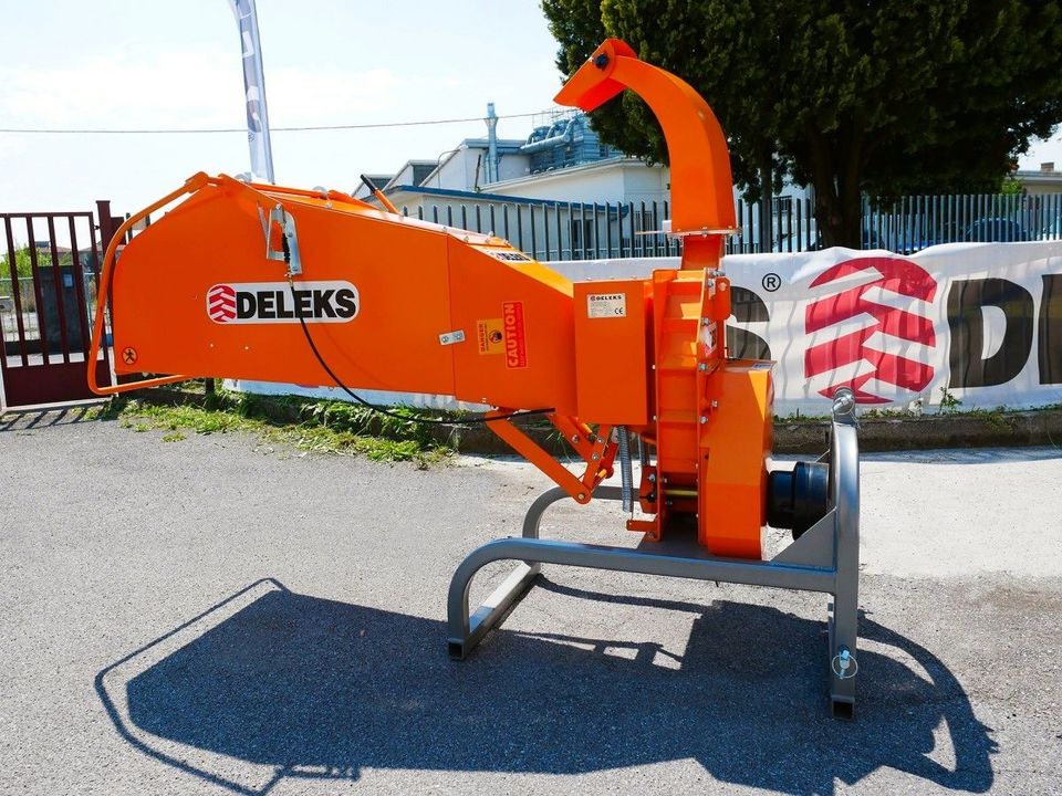 Häcksler für Traktor DELEKS® DK-1200 Holzhäcksler Schredder in Pfaffenhofen a. d. Glonn