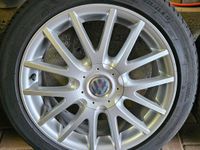 VW Alufelgen Golf Variant 7x17 mit 225x45x17 Michelin Hessen - Driedorf Vorschau