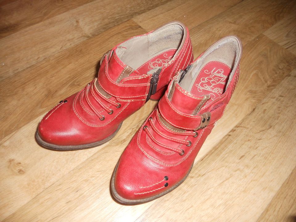 Damen - Halbschuhe - Stylisch - Gr. 38 - Mustang - wie NEU in Mücheln (Geiseltal)