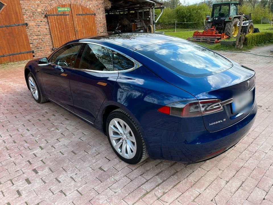 Tesla Model S 90D  CCS | Winterpaket | FSD | HW AP neu in Detmold