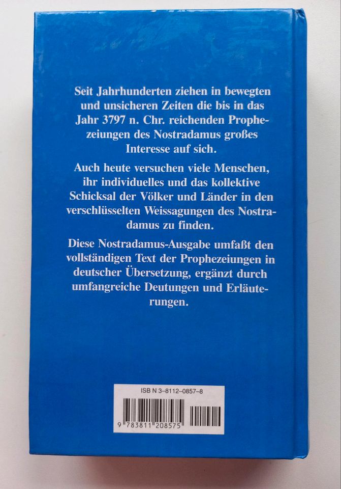 Nostradamus 2 Bücher je 5,00€ in Berlin