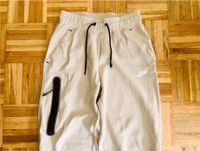 Nike Tech Jogging Trainings Hose Sportswear beige in XS Altona - Hamburg Groß Flottbek Vorschau