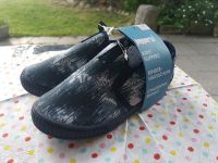 Neue Pepperts! Kinderslipper in navy-weiß Größe 27 Nordrhein-Westfalen - Gelsenkirchen Vorschau