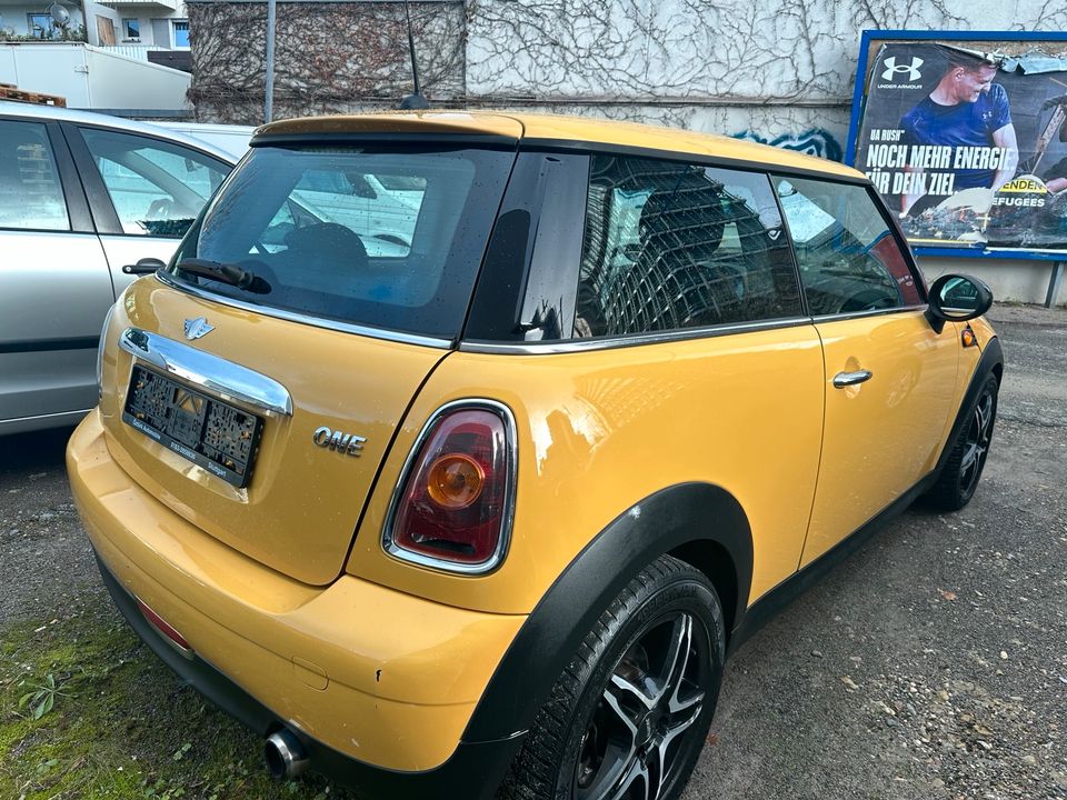 MINI 1,4, Bj 2008, Km 145980, TÜV 05/26, STEUERKETTE NEU  SERVO in Stuttgart