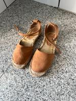 Sandalen in Braun Nordrhein-Westfalen - Düren Vorschau