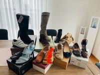 Schuhpaket Lacoste UGG Joop Stiefel Pumps Sneaker Gr 41 38 neu Nordrhein-Westfalen - Bergneustadt Vorschau