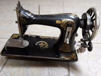 Nähmaschine Antik Vintage Retro schwarz gold Dachbodenfund Saarland - Großrosseln Vorschau