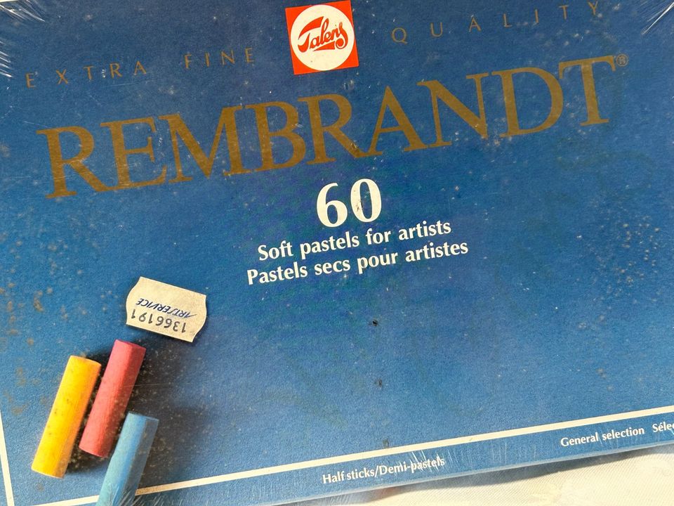 60 Softpastel-Kreise von REMBRANDT für Künstler OVP Half-sticks in Bad Vilbel