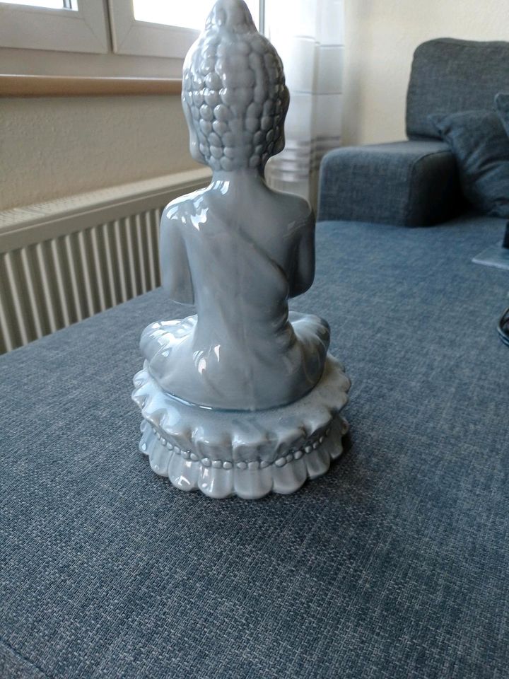 Buddha Figur in Nalbach