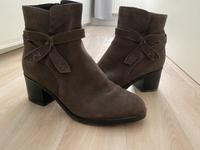 Stiefeletten mit Schleife von Deichmann Hannover - Mitte Vorschau