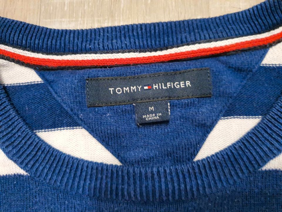 Herrenpullover von Tommy Hilfiger in Waldershof