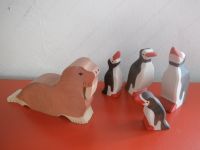 Holztiger Walross 4 Pinguine 2 große und 2 kleine Arktis Figuren Baden-Württemberg - Esslingen Vorschau