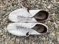 Nike Vintage Sneaker aus Leder, weiß mit braun, gr. 40,5 Kr. Dachau - Dachau Vorschau