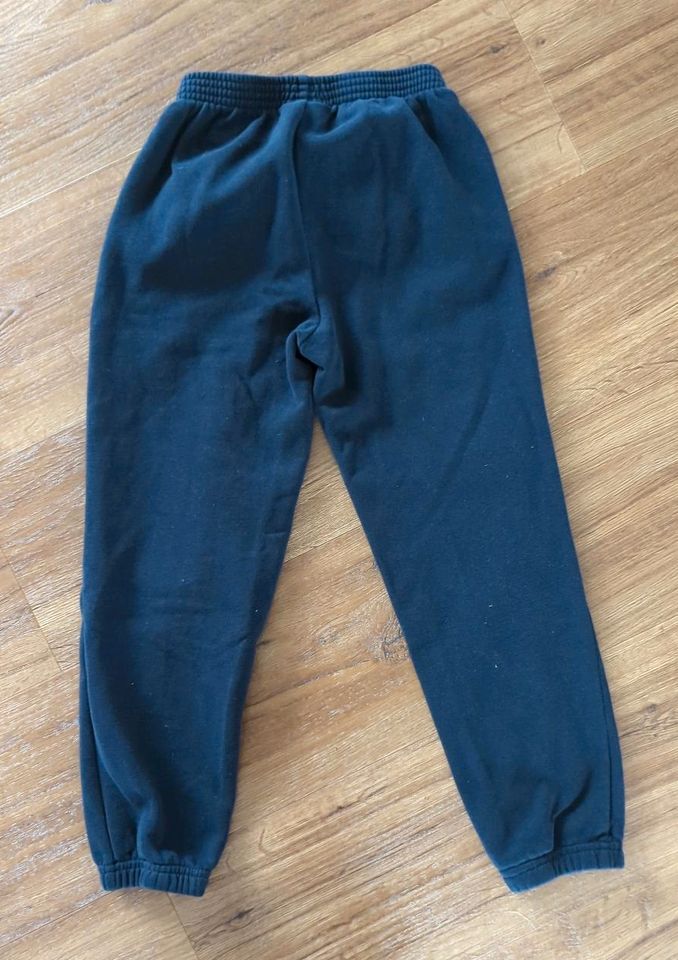 Schöne dunkel blaue Sport Hose von Domyos in Duisburg