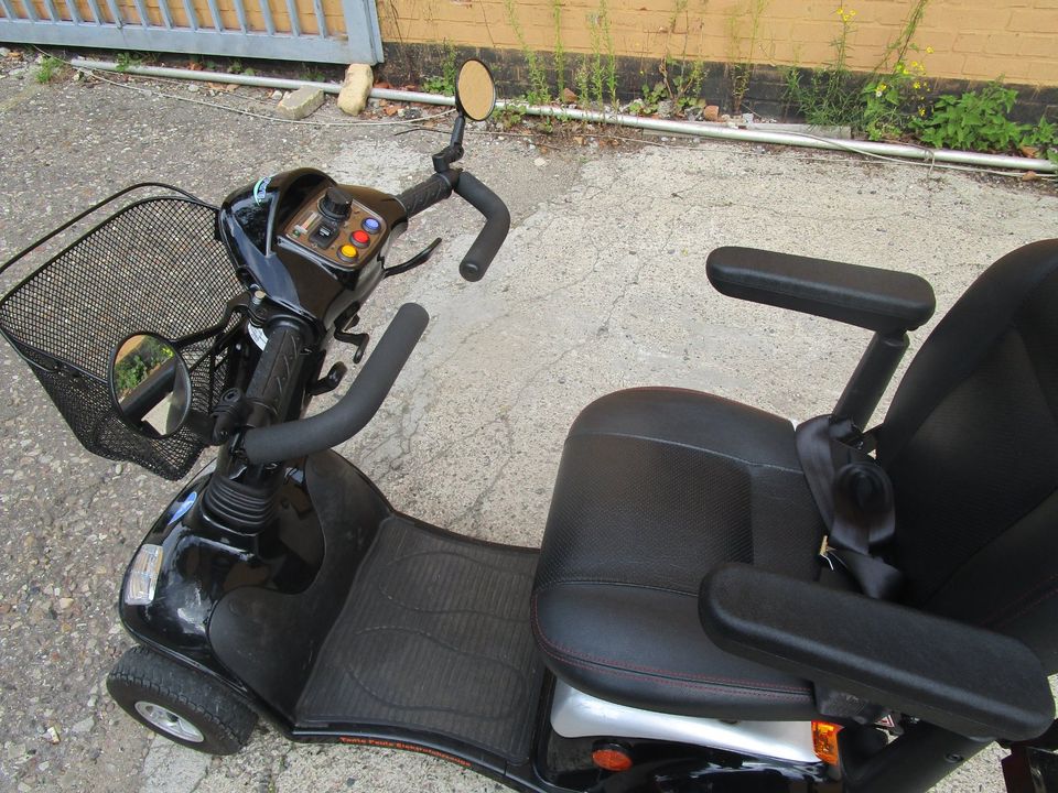 Kymco Seeland Elektromobil Elektrorollstuhl in Hamburg